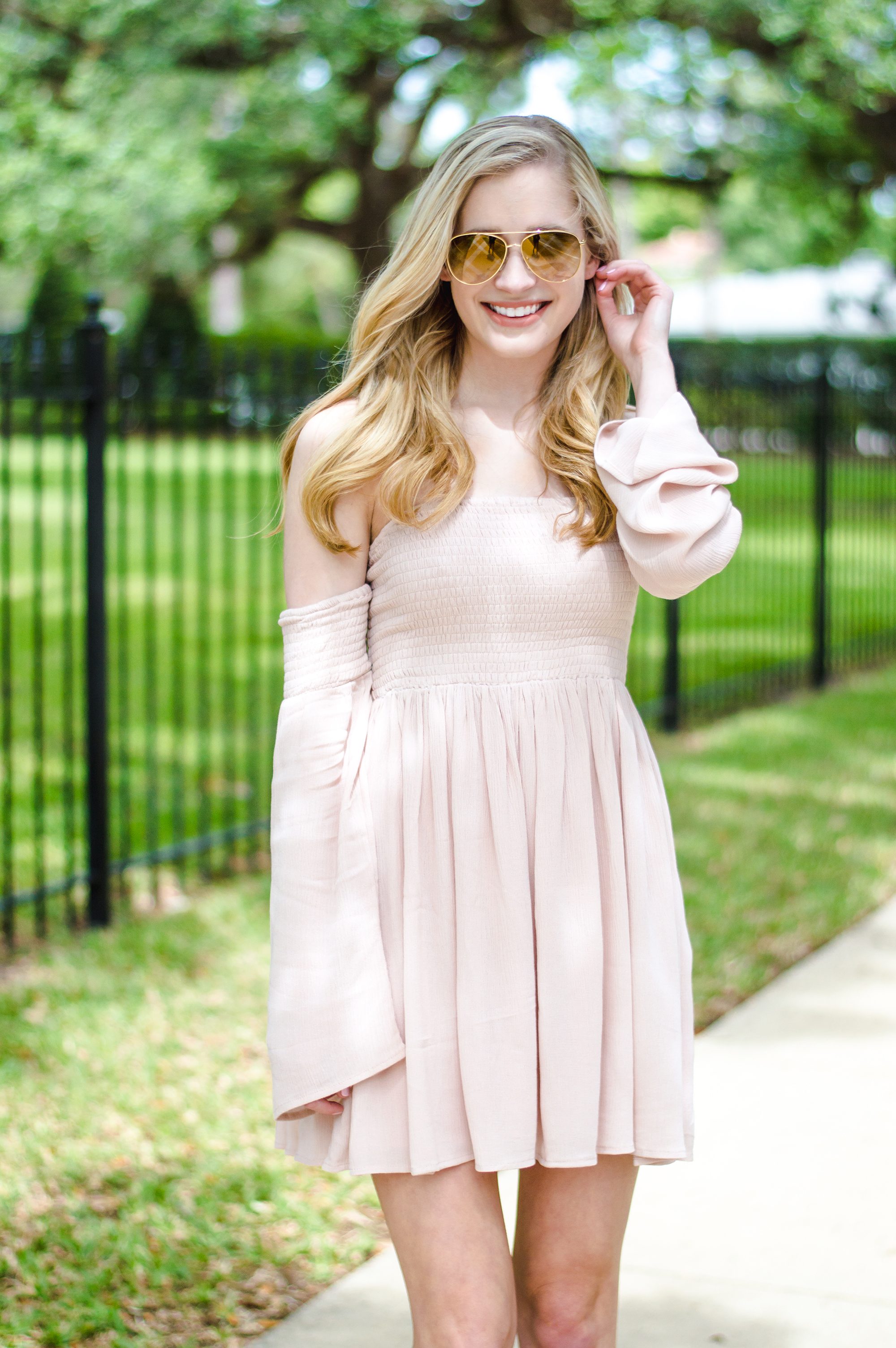 styelled-blog-elle-elisabeth-fashion-style -blogger-florida-tobi-clothing-sundress-blush-dress-burberry-sunglasses- aviator-dolce-vita-12 - Styelled